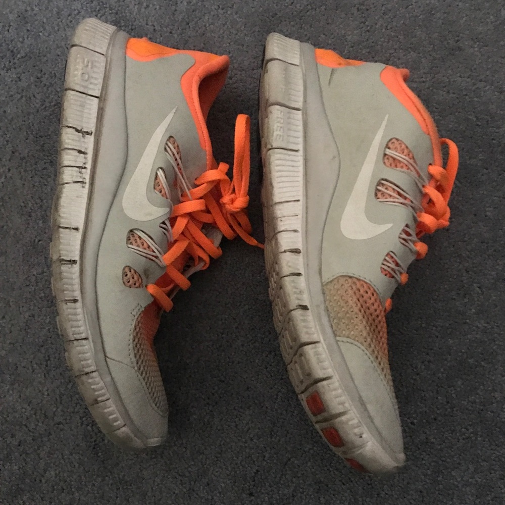 Nike Free Runs
